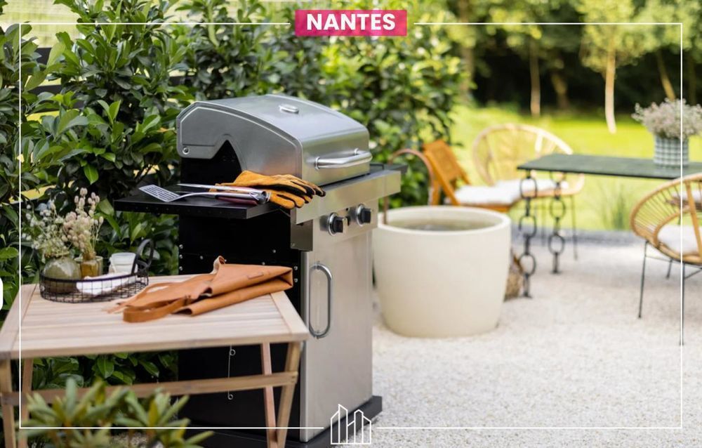   Nantes (44000)