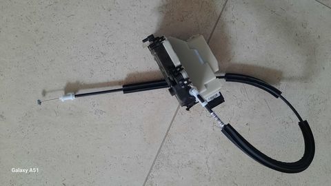 Pi&egrave;ces et &eacute;quipements Voiture Pi&egrave;ces et &eacute;quipements Voiture  occasion Boutigny-sur-Essonne 91820