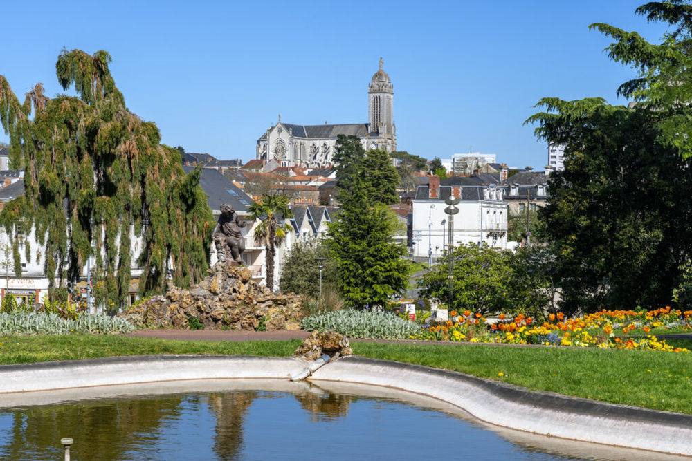   Cholet (49300)