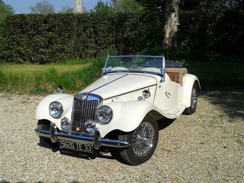 MG Voiture 1955 occasion Bonnetan 33370
