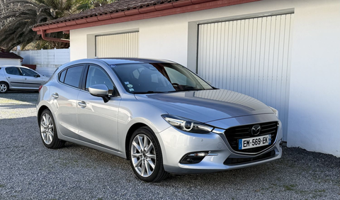 Mazda Mazda3 2.2L SKYACTIV-D 150ch Selection A 2017 occasion Hasparren 64240