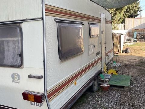 B&Uuml;RSTNER Caravane 1990 occasion Le Boulou 66160