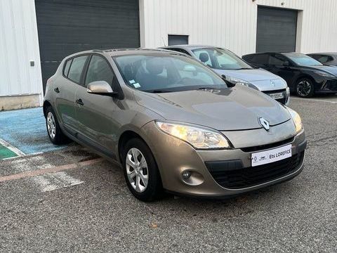 Renault M&eacute;gane III dCi 110 FAP eco2 Authentique Euro 5 2011 occasion Pierrelatte 26700