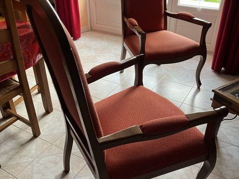 DEUX FAUTEUILS VOLTAIRE POUR LE PRIX D'UN 380 Plouha (22)