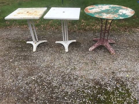 Table bistro art d�co / jardin / terrasse
120 Castres (81)