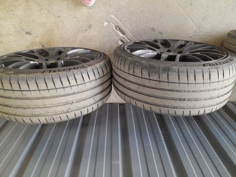 Pi&egrave;ces et &eacute;quipements Voiture Pi&egrave;ces et &eacute;quipements Voiture  occasion Granges-les-Beaumont 26600