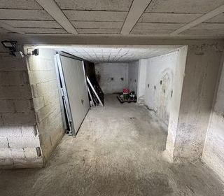  Parking / Garage à vendre 30 m²