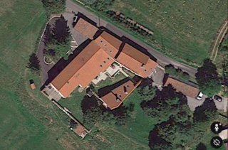  Propri�t�/ch�teau � vendre 15 + pi�ces 1100 m�