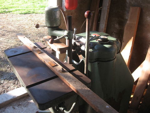 machine &agrave; bois 300 64000 Pau