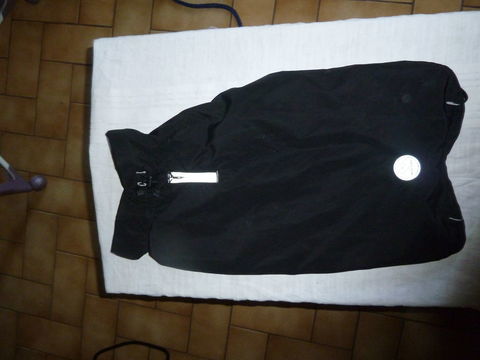 3 imperm&eacute;ables pour  petits chien de la marque WOUAPY 10 77460 Souppes-sur-loing