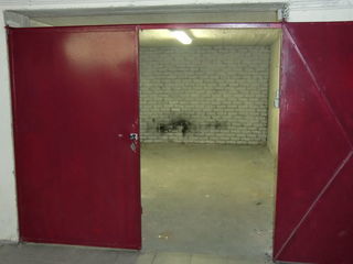  Parking / Garage � louer 12 m�