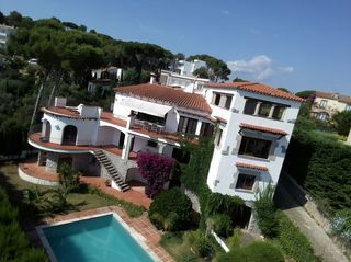 Location  Maison - Villa 