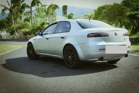 Alfa Romeo 159 2.4 JTDm Distinctive 2006 occasion Saint-Denis 97400