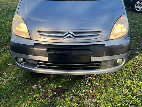 Citro&euml;n Xsara Picasso 2.0 HDI-8V turbo 2004 occasion Saint-Laurent-d'Arce 33240
