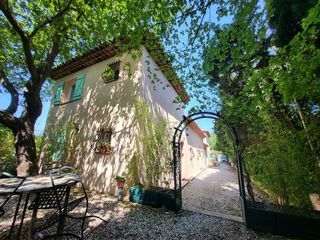  Maison � vendre 12 pi�ces 320 m�