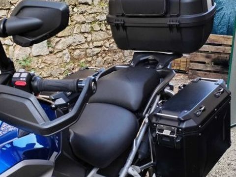 Moto TRIUMPH 2023 occasion Ambl&eacute;on 01300