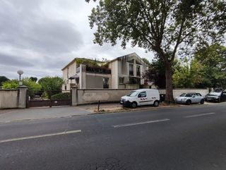  Parking / Garage � louer 25 m�