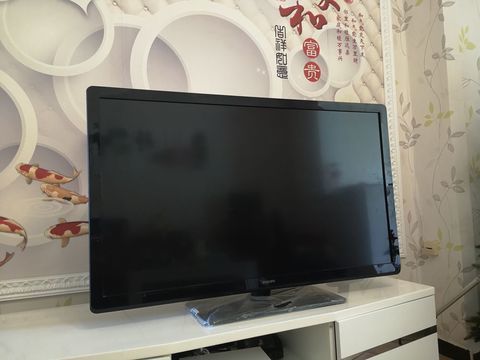 TV Philips 100cm Lcd hdmi 200 Magnanville (78)