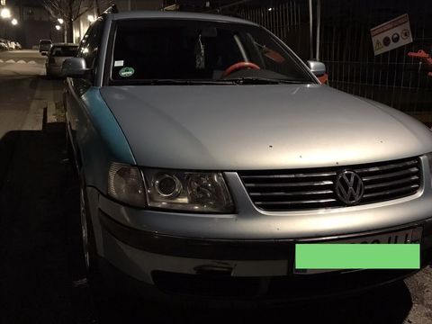 Volkswagen Passat Break 1.6i Confort 1998 occasion Strasbourg 67100