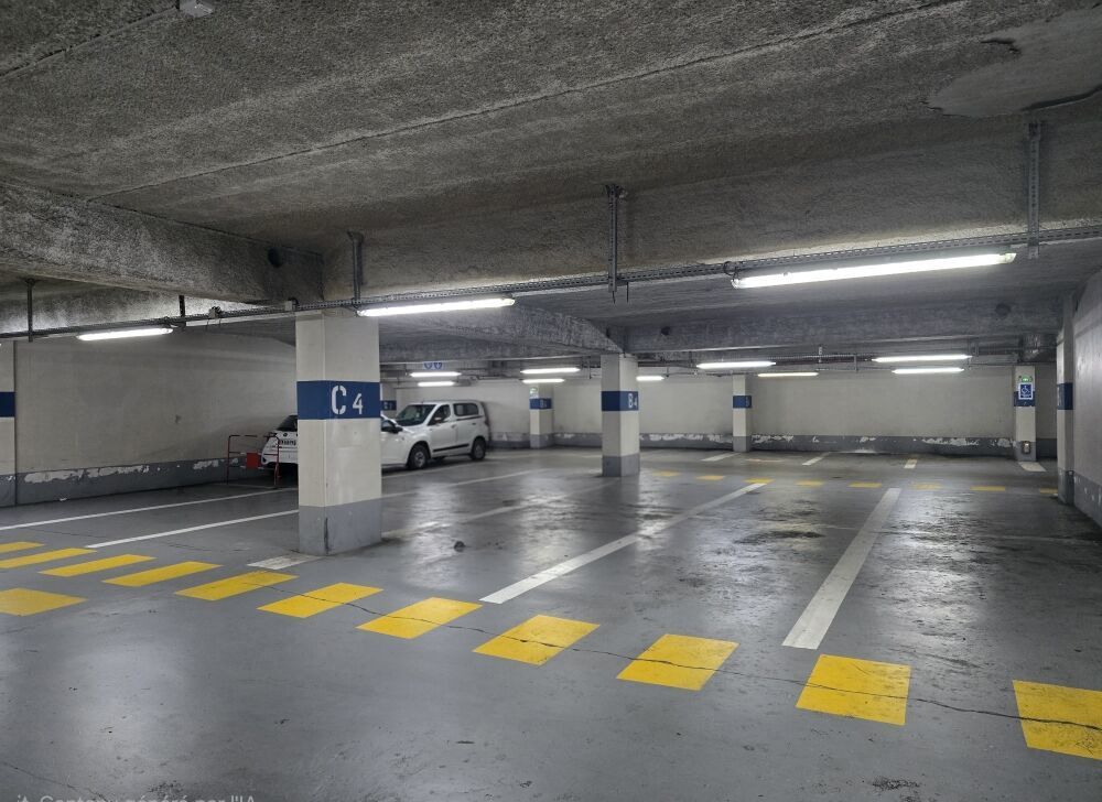 Location Parking/Garage Loue droit d'occupation d'un emplacement de stationnement Fort-de-france
