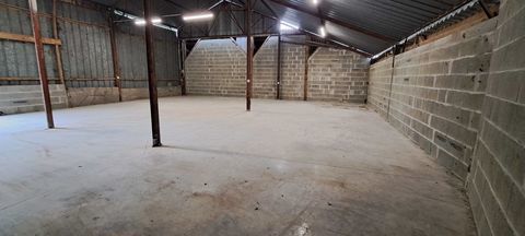   Hangar id�al pour stockage � 15min d'Angers Atelier - 170 m�