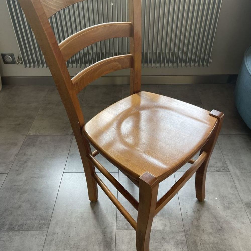 Lots de 6 chaises en bois 
Meubles