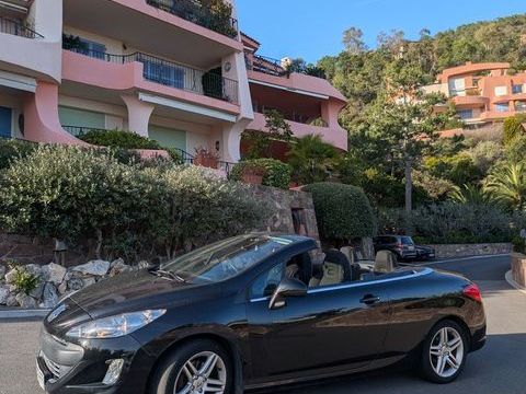 Peugeot 308 CC 1.6 THP 16V 140ch F&eacute;line A 2010 occasion Th&eacute;oule-sur-Mer 06590