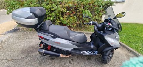 Scooter PIAGGIO 2019 occasion La Celle-Saint-Cloud 78170