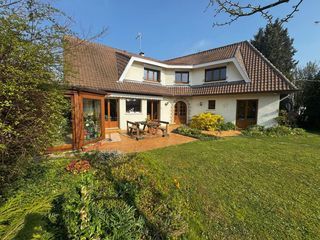  Maison � vendre 9 pi�ces 244 m�