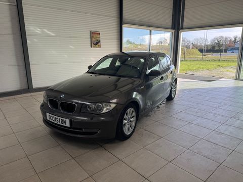 BMW S&eacute;rie 1 120d 177 ch Luxe A 2009 occasion Brech 56400