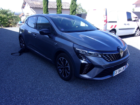 Renault Clio V Clio E-Tech full hybrid 145 Equilibre 2024 occasion Perreux 42120