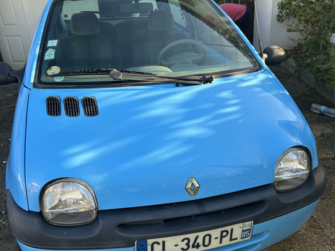 Renault Twingo II 12 1999 occasion Follainville-Dennemont 78520