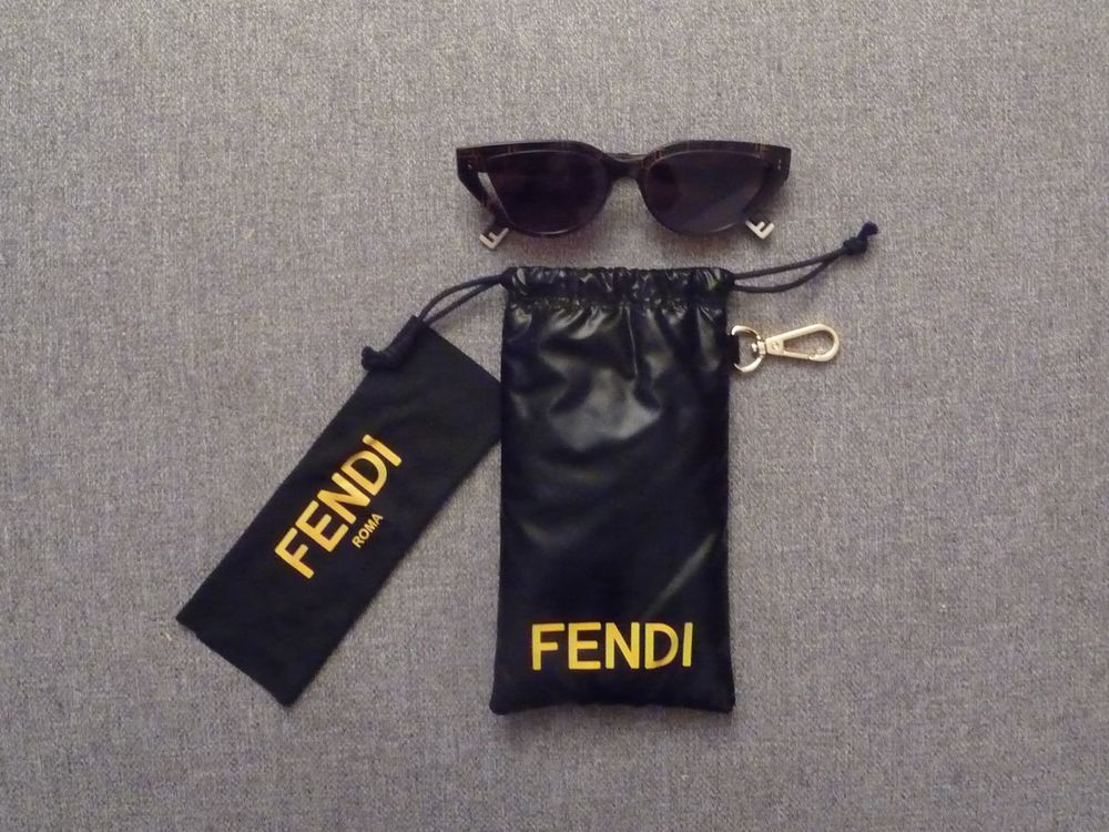 Monture/ Lunettes de Soleil "Oeil de Chat" Marron- Fendi Bijoux et montres