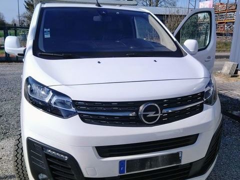 Opel Vivaro VIVARO FGN L2 2.0 DIESEL 150 CH PACK CLIM 2021 occasion Montlouis-sur-Loire 37270