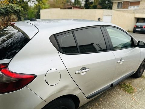 Renault M&eacute;gane III MEGANE DCI 85 ECO2 CARMINAT TOM TOM PRO 2010 occasion Mennecy 91540