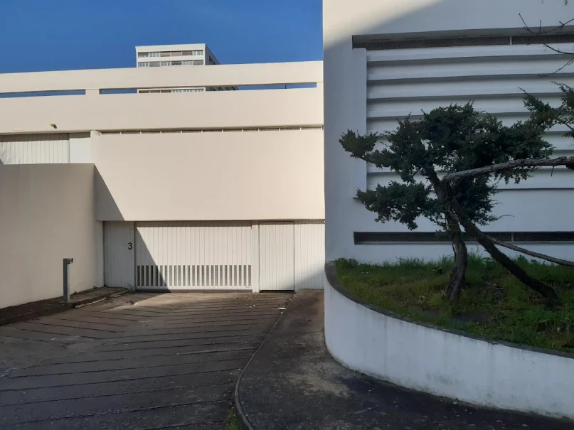  Parking / Garage � louer 12 m�