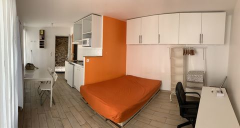   BREST - St Martin - studio meubl� -24 m2 Appartement - 1 pi�ce(s) - 24 m�