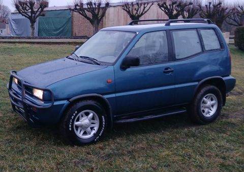 Nissan Terrano 2.7 TD LX 1995 occasion Arc-en-Barrois 52210