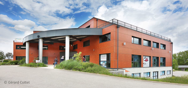 MAISONS ET CHALETS DES ALPES, constructeur immobilier 74