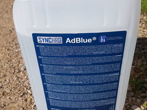 Pi&egrave;ces et &eacute;quipements Voiture Pi&egrave;ces et &eacute;quipements Voiture  occasion Mouans-Sartoux 06370