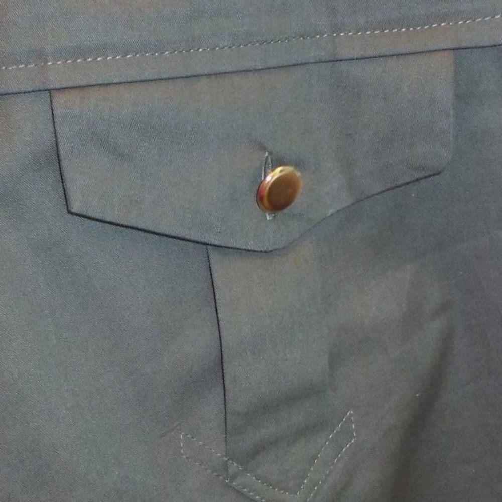 Bermuda/ Short 100% Coton Kaki- Taille 36- Les Petites Vêtements