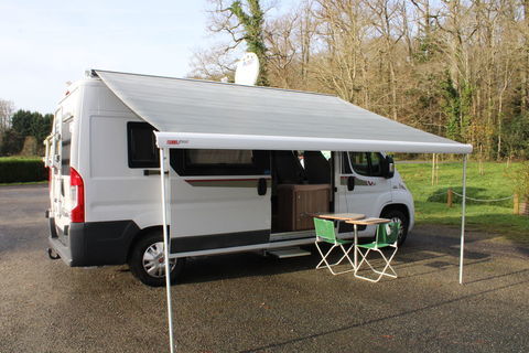 RAPIDO Camping car 2016 occasion Pless&eacute; 44630