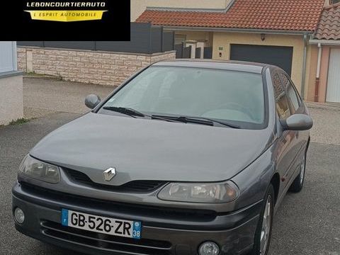 Renault Laguna 2.0i Pack Luxe A 2000 occasion Saint-Jean-de-Bournay 38440