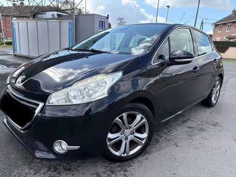Peugeot 208 1.6 e-HDi 92ch BVM5 Allure 2014 occasion H&eacute;nin-Beaumont 62110