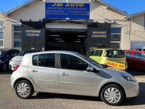 Renault Clio III dCi 90 eco2 Expression Clim 89g 2012 occasion Firminy 42700