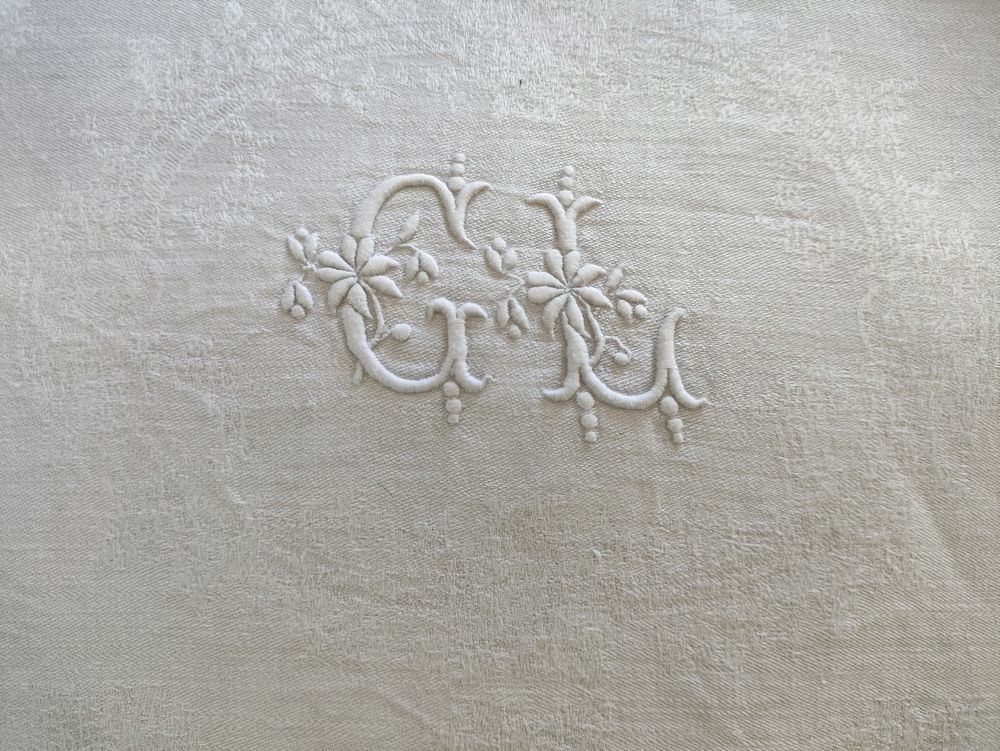 Nappe et serviettes "GL" Décoration
