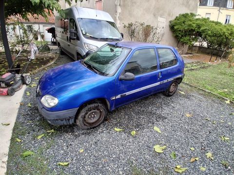 Citro&euml;n Saxo 1.1 2002 occasion Saint-Germain-des-Foss&eacute;s 03260