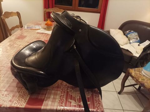 selle espagnol 400 74380 Cranves-sales