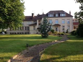  Propri�t�/ch�teau � vendre 15 + pi�ces 1448 m�