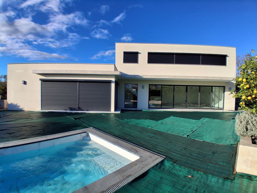 � vendre  Villa Grimaud (83310)